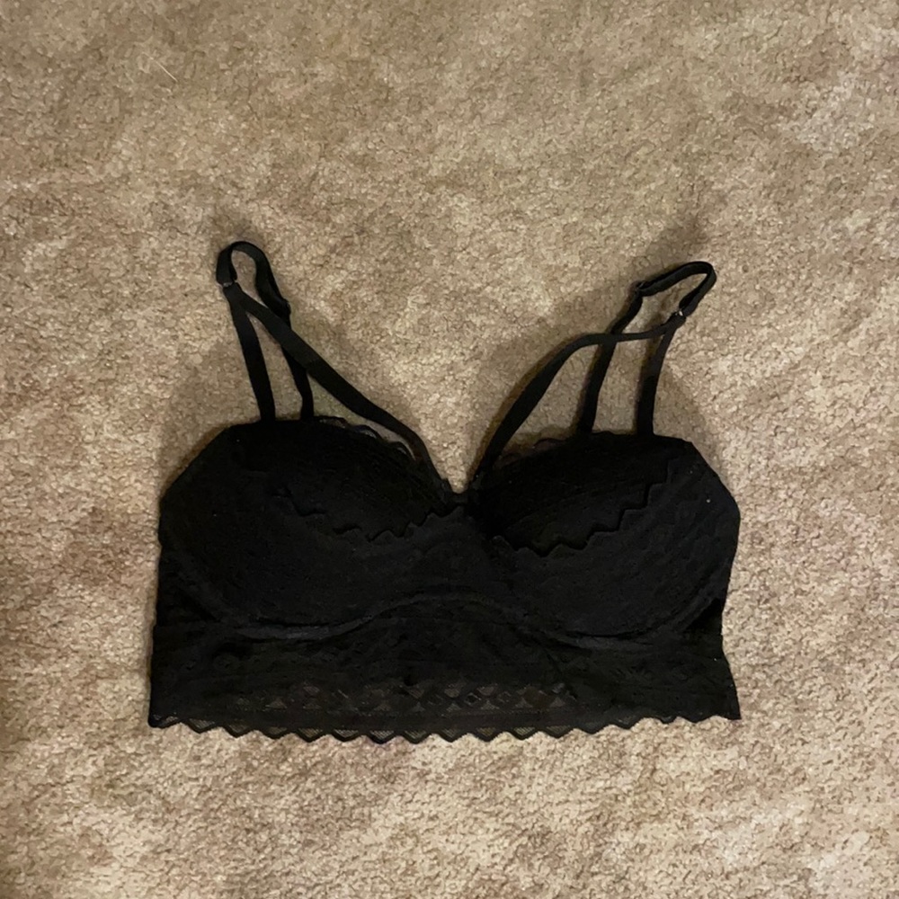 VS PINK Black Lace v-strap Bralette